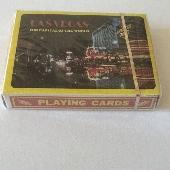 Las Vegas VTG Poker Size Playing Cards SEALED Deck Collectible Gambling Games - Picture 3 of 10